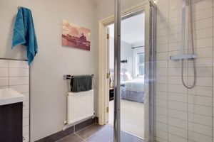 Bedroom One En-Suite- click for photo gallery